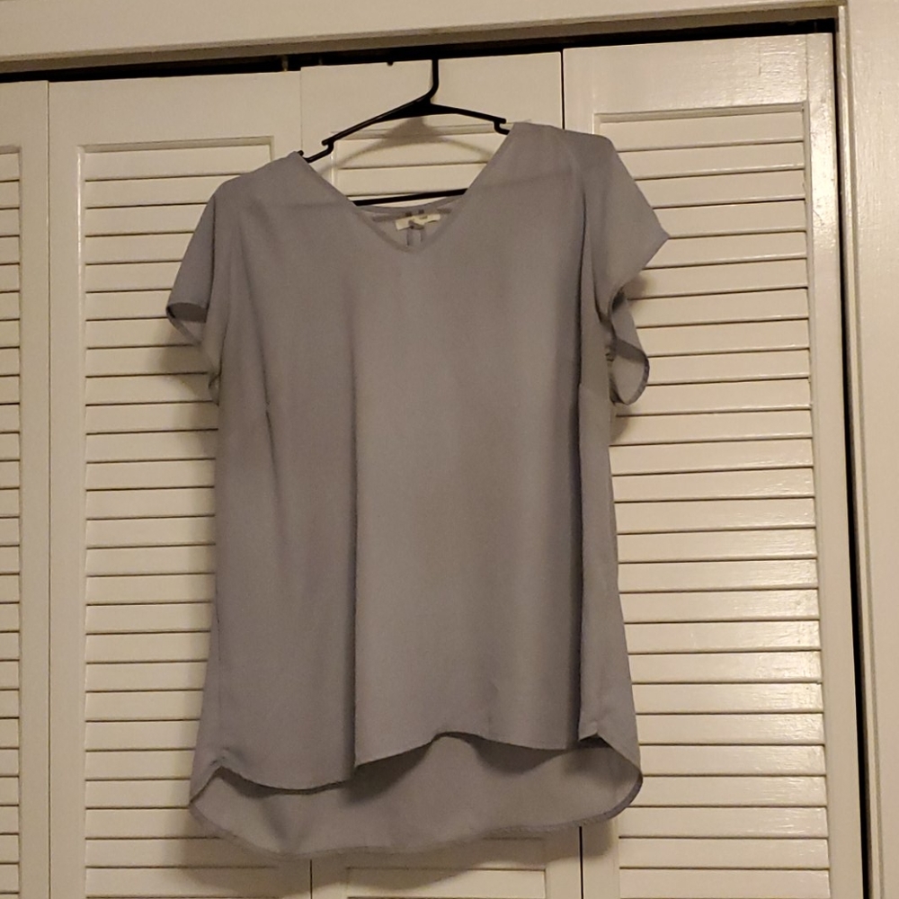Womens gray shirt